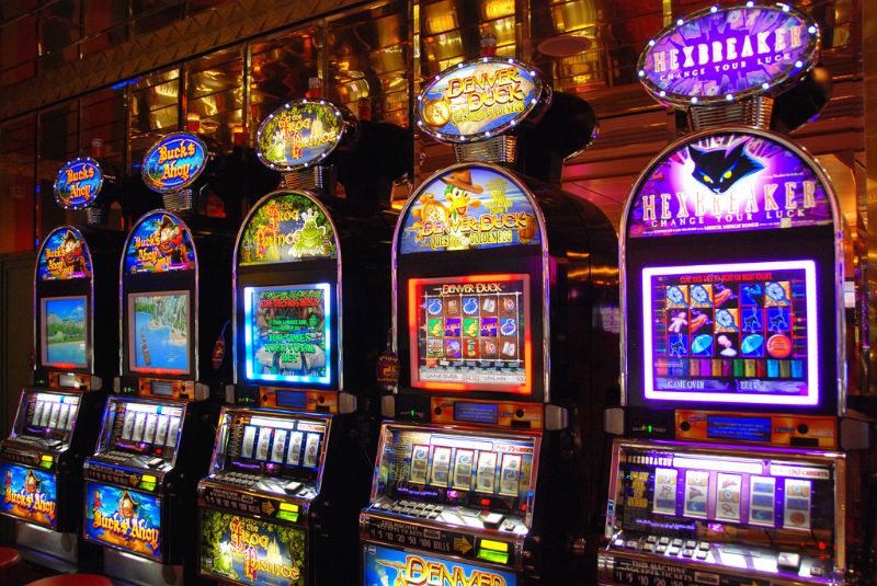Thế nào là game slot machine online? 
